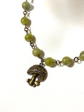 Genuine Fern Green Serpentine Short Necklace, Gemstone & Bronze Round Mushroom